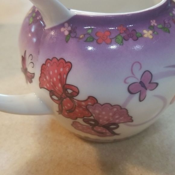 Tea Time Paul Cardew Design Red Hat Society Porcelain Sugar w/Lid & Creamer Set - Picture 6 of 15